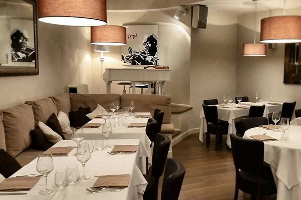 Target Inn Rooms Rome 3*,  Italy